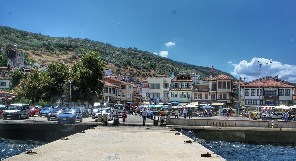 Tirilye Evi Otel Zeytinbagi Exterior foto